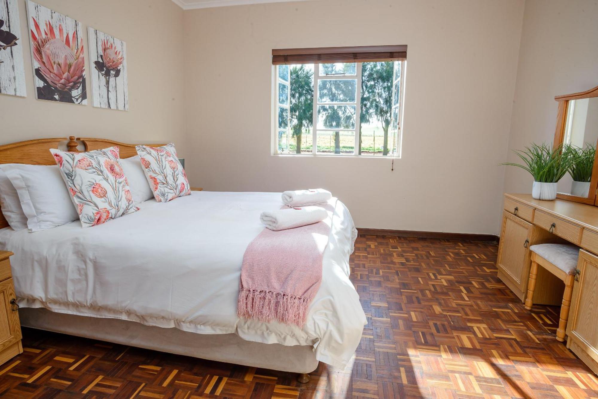 Oorvloed Guesthouse Свелендам Екстериор снимка