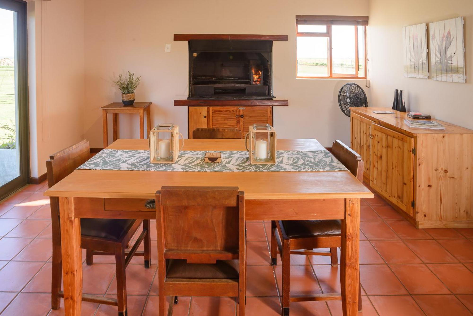Oorvloed Guesthouse Свелендам Екстериор снимка